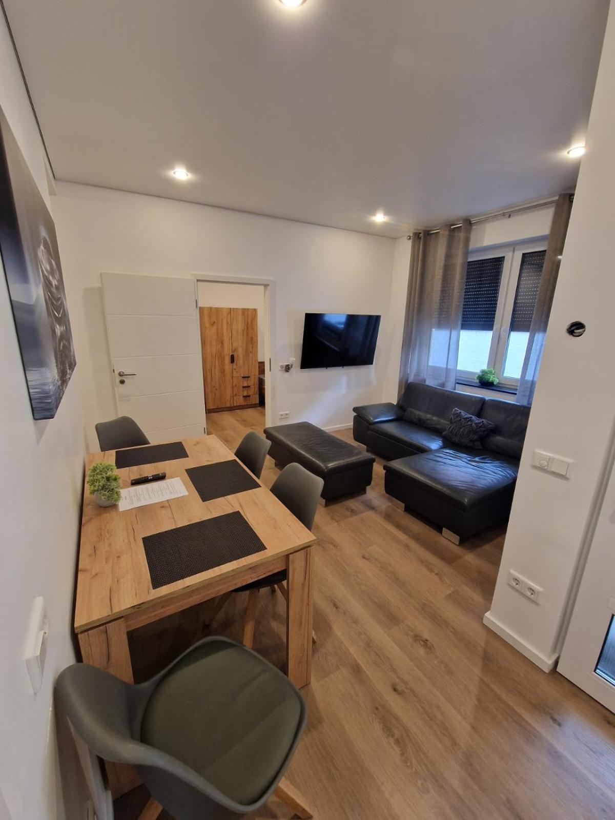 Handwerkerwohnung, Monteurunterkunft-rodgau Apartment